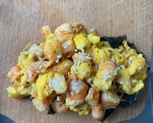 超级美味的和风海苔虾滑蛋三明治