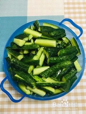 食补养生绝味酱黄瓜的做法