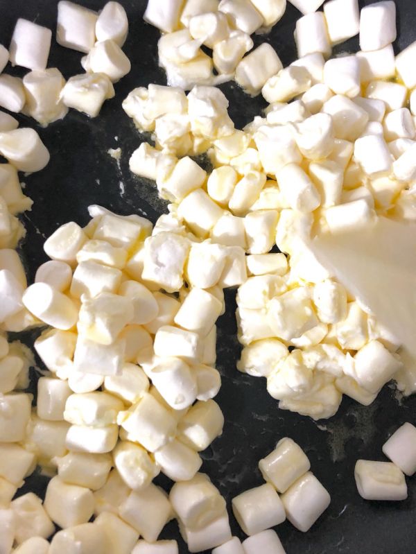 抹茶花生牛轧糖