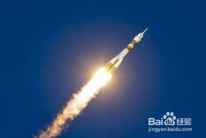 宇宙飞船是怎么飞出地球的