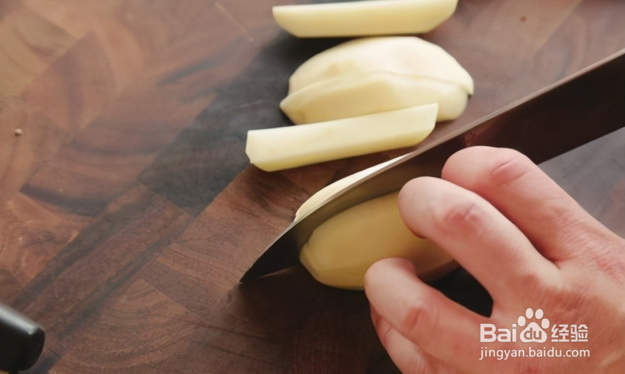 如何在家制作美味酥脆又实惠的薯条