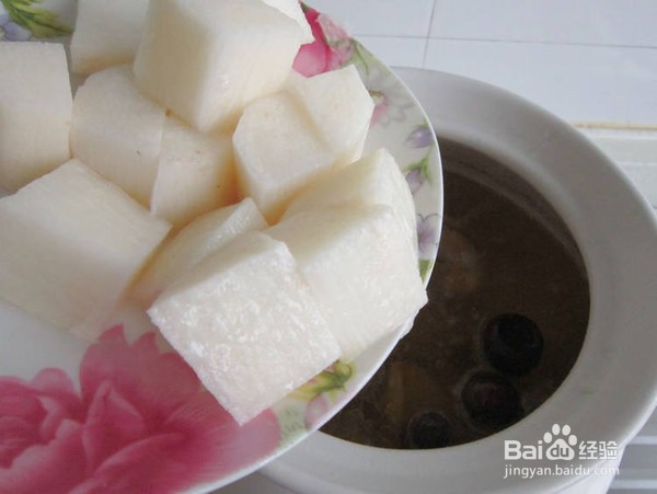 怎么做山药木耳炖鸡