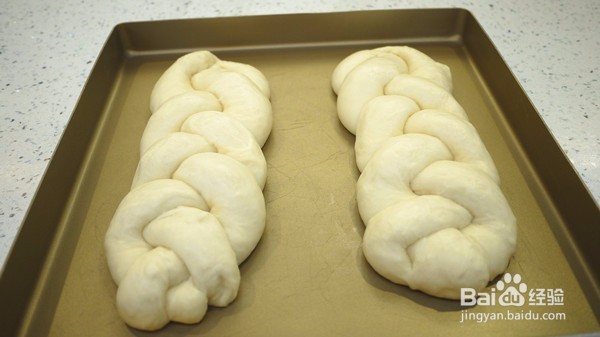 椰子油怎么用——烘焙椰香辫子面包