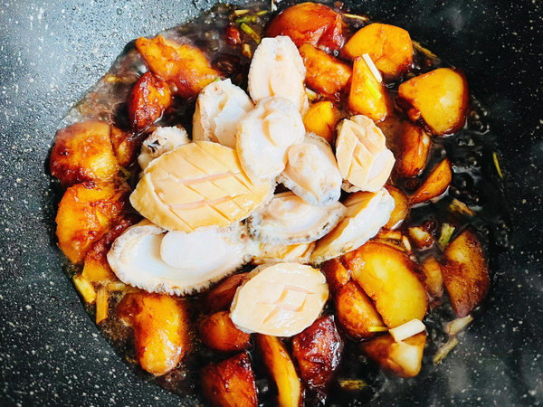 鲜汁鲍鱼土豆红