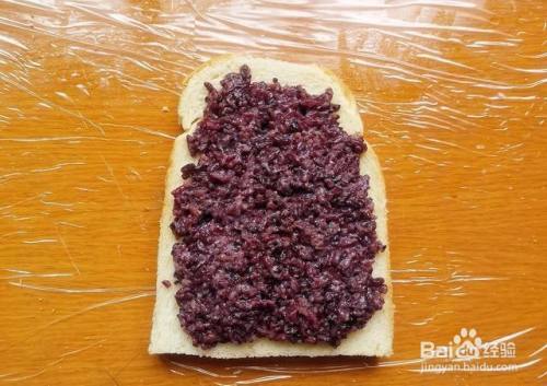 家庭自制奶香紫薯紫米三明治