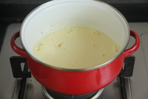 樱桃酸奶冰淇淋