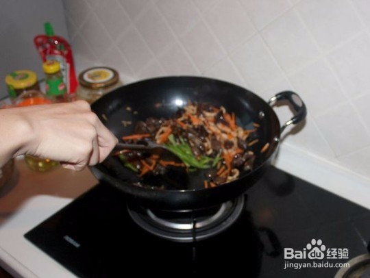 一道美味家常菜鱼香肉丝的做法