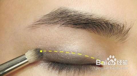 怎样彩妆让单眼皮内双眼漂亮