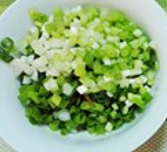 11个月宝宝补铁补钙辅食----腰果鸡丁焖饭