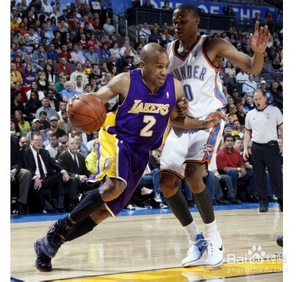 怎样打篮球锻炼身体？