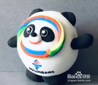 用黏土做冰墩墩