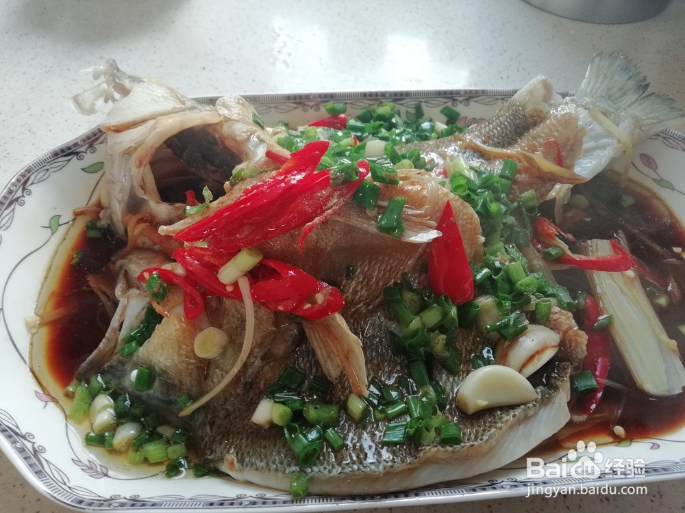 鲜嫩可口的鲈鱼做法