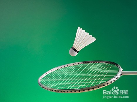 羽毛球的转身插入垫步技巧