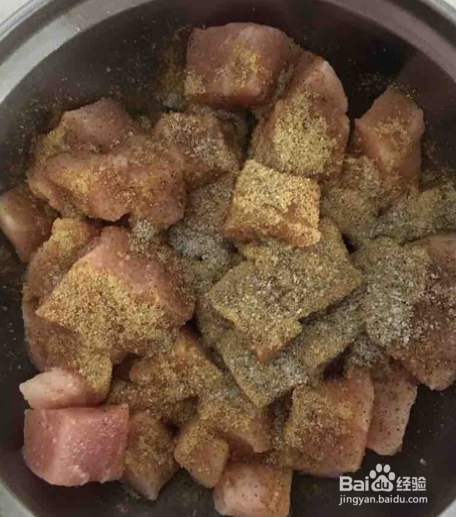 美味的炸牙签肉