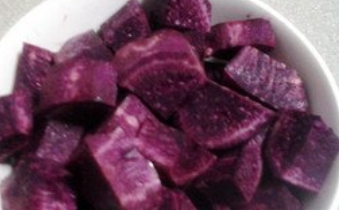紫薯薏米红豆粥的做法