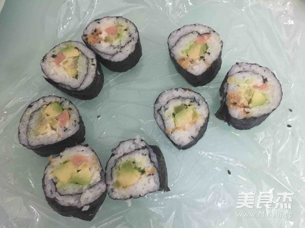 牛油果寿司的做法