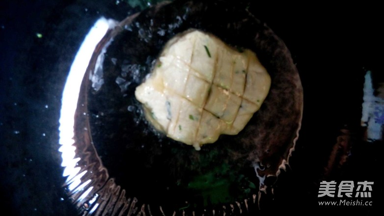 韭菜千层饼的做法