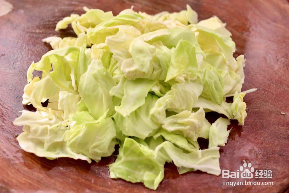 蒜香手撕包菜粉条的做法