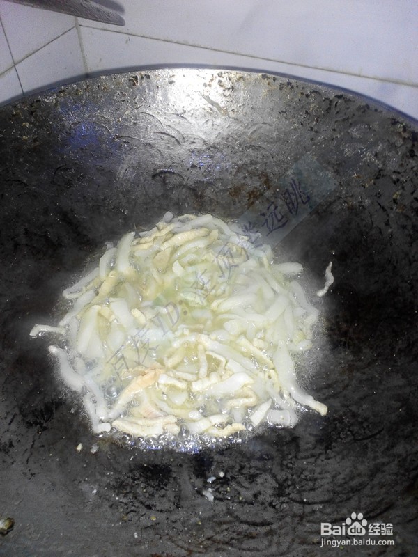 鸡汤韭菜土豆粉