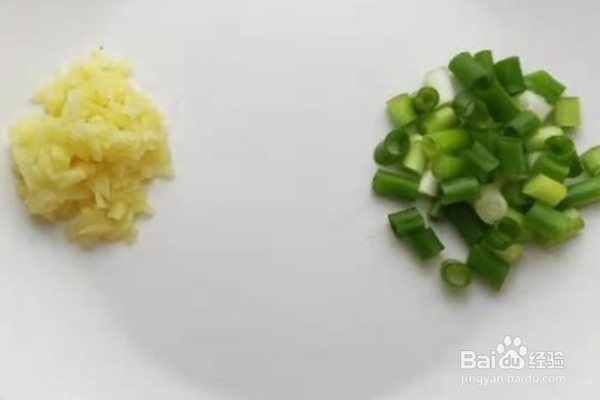 尖椒炒腊肠怎么做