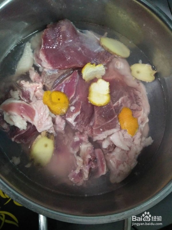 羊肉炖萝卜的步骤