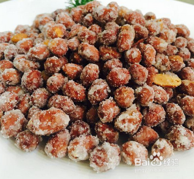 家常酥脆挂霜花生