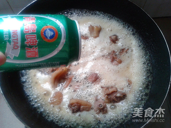 啤酒烧鸭块的做法