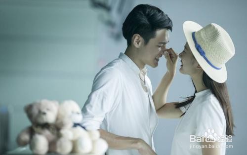 如何赢得喜欢的人的好感