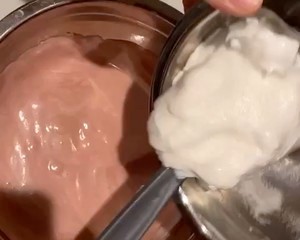 黄桃戚风蛋糕卷的做法