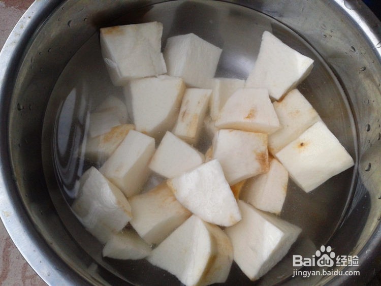 最好吃的山药排骨汤的做法