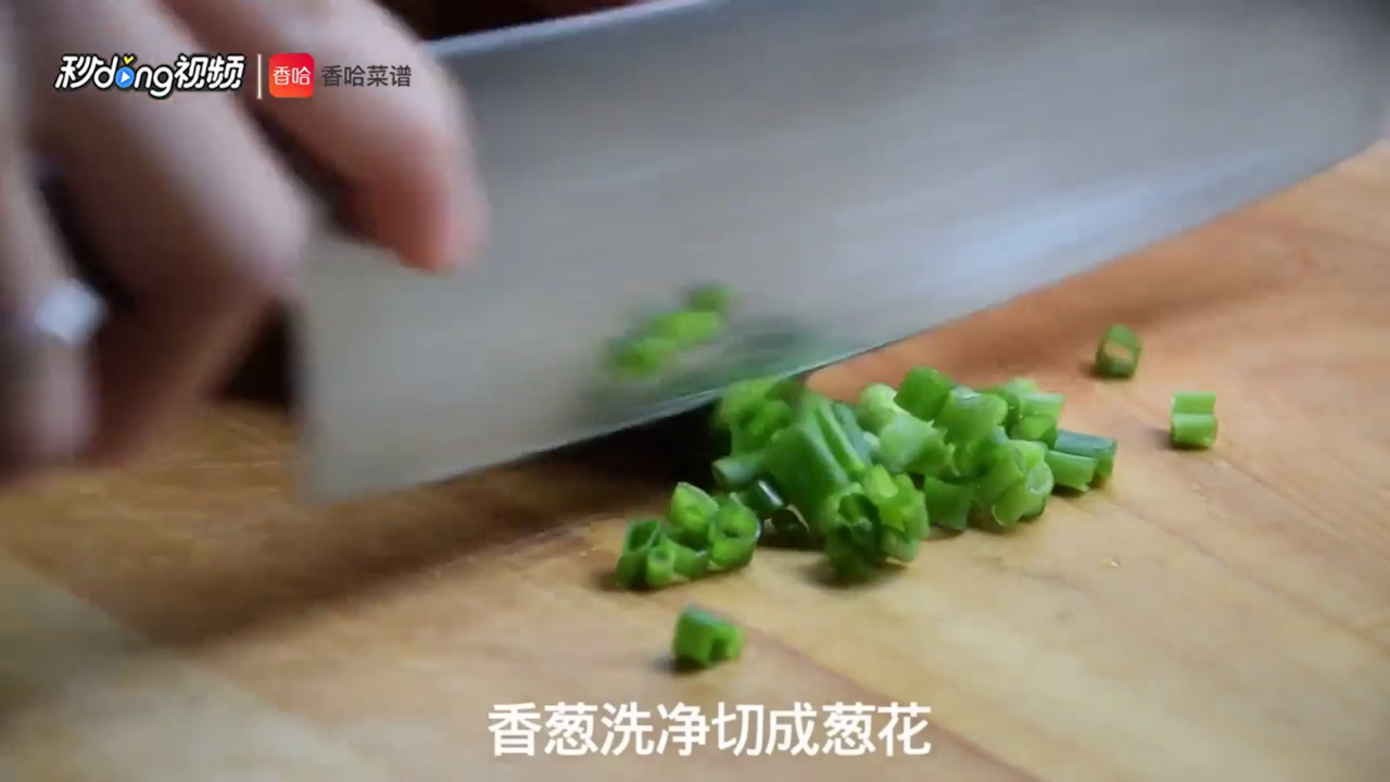 荷兰豆里脊焖面怎么做