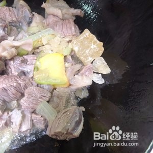 怎么自制土豆炖牛肉