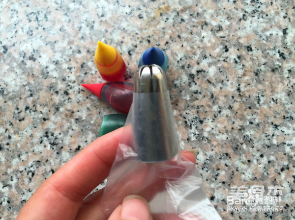 彩虹蛋白糖的做法