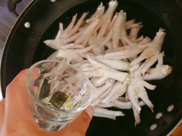 夏日必备凉拌鸡爪