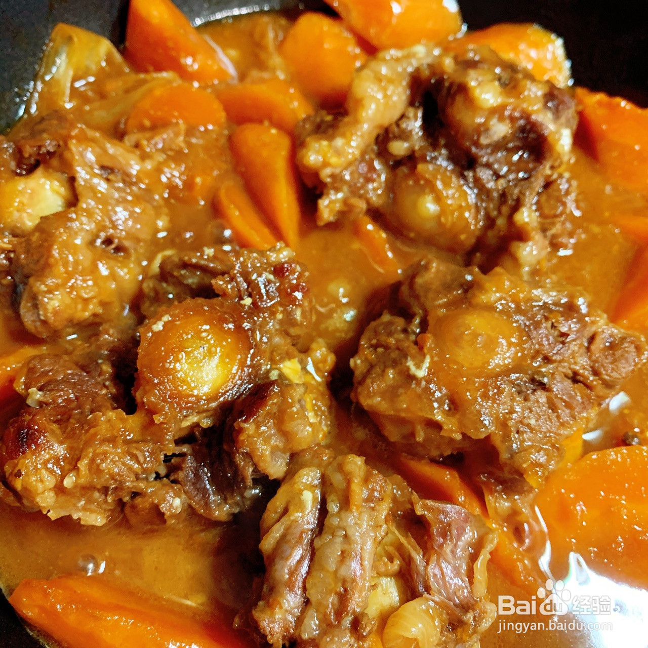 酱炖牛尾骨的做法