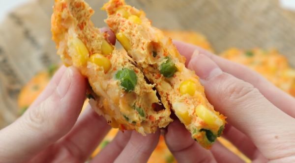 芝士鸡肉蔬菜饼