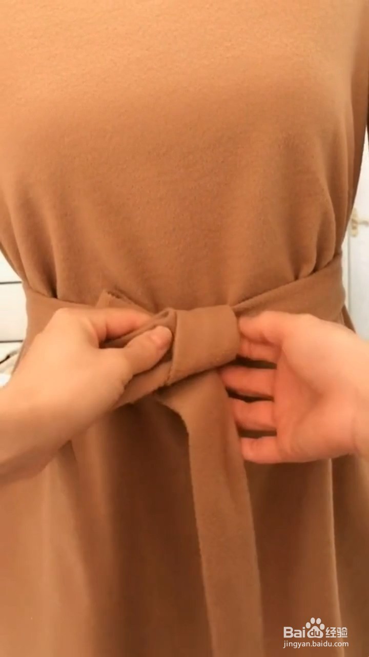 如何系一个蝴蝶结