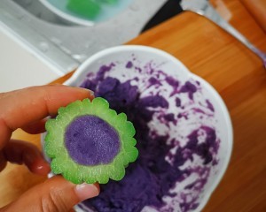 紫薯苦瓜制作过程