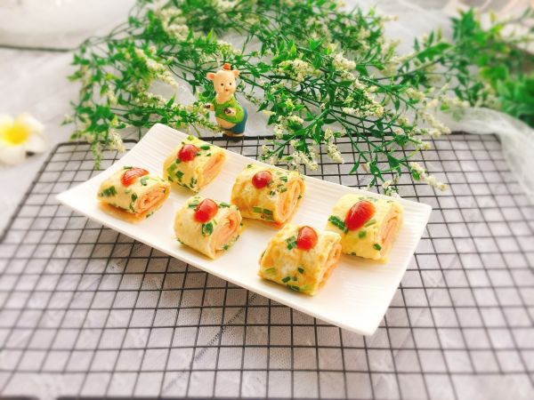 鸡蛋午餐肉卷饼