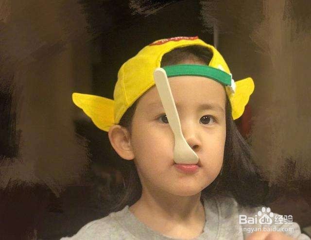 父母晒娃存在哪些隐患？