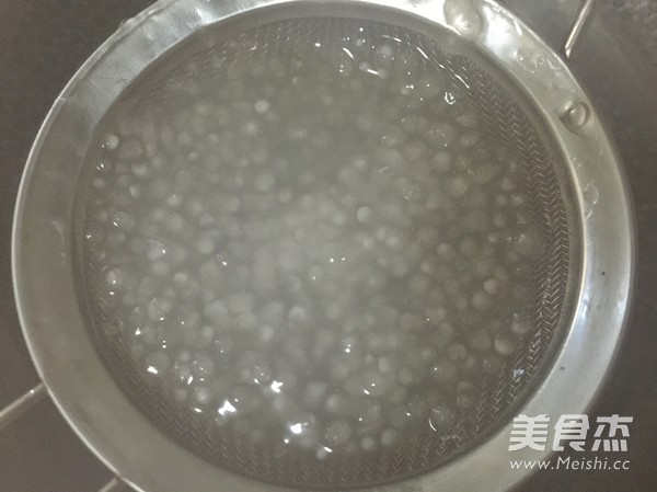 炫彩西米粽的做法