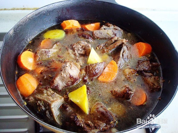 胡萝卜炖牛排骨怎么做