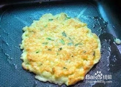 米饭新吃法，鸡蛋米老头如何做！