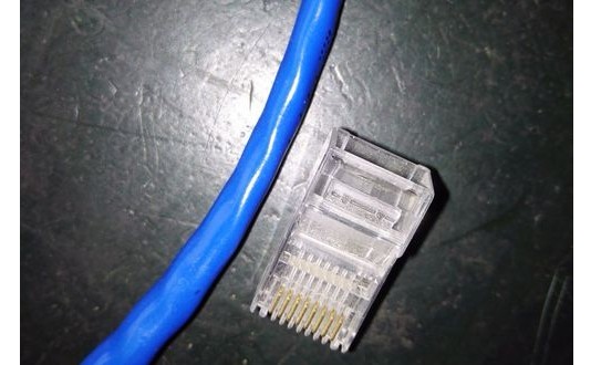 水晶头接触不良 网络连不上