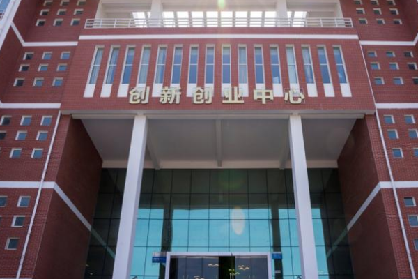 南阳工业职业技术学校有哪些专业