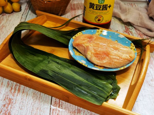 低脂酱香鸡肉粽