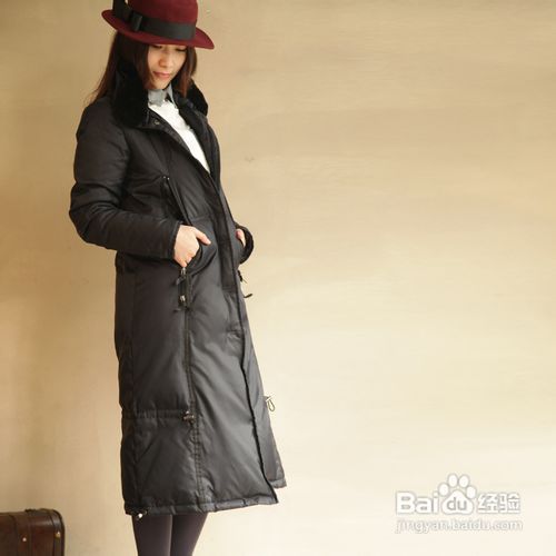 显瘦保暖羽绒服外套十分甜美可人