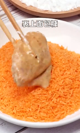 香炸金黄鸡翅怎么做