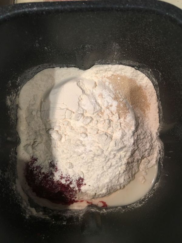红丝绒乳酪蔓越莓