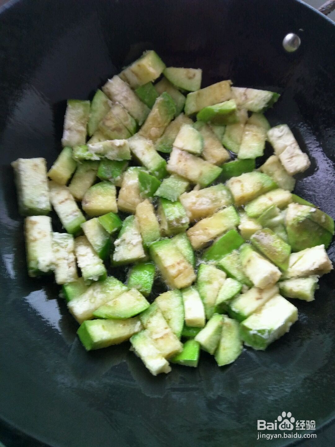 鲶鱼烧茄子的做法